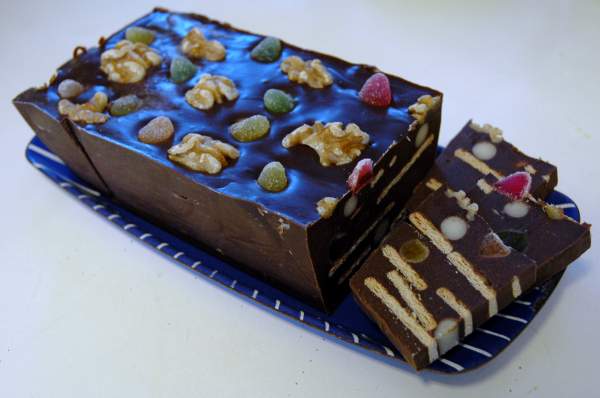 Delfia Kake